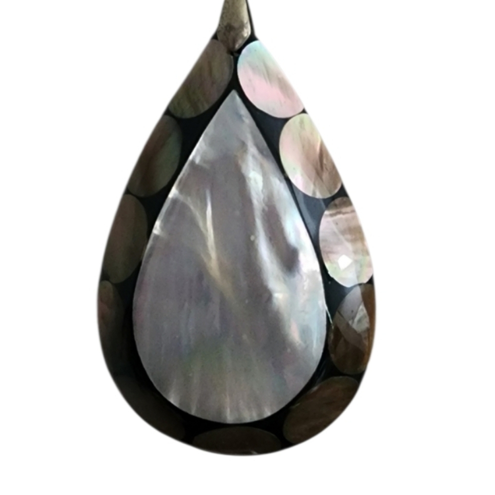 Elegant Cream Pearl Necklace with Mother of Pearl & Abalone Teardrop Pendant